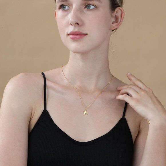 Personalized A-Z Softball Initial Pendant Necklace in 14K Gold for Ladies - Picture 4 of 7